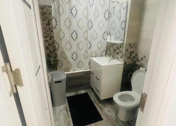 Pinului * Κραϊόβα